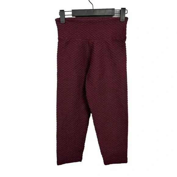 Booty by Brabants 2 Pair Cropped Capri Leggings Purple Red Women OSFM - Picture 4 of 10